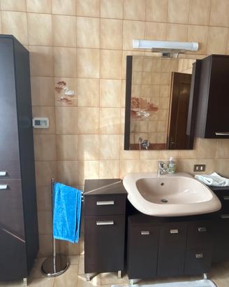 Arredo bagno completo