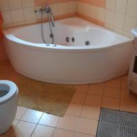 Vasca idromassaggio
