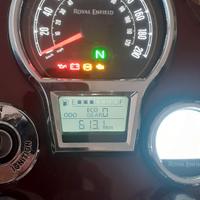 Royal Enfield Classic - 2025