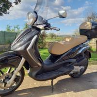 Piaggio Beverly Tourer 300