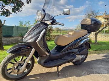 Piaggio Beverly Tourer 300