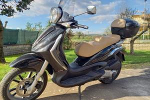 Piaggio Beverly Tourer 300