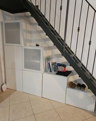 Mobile componibile Ikea Besta
