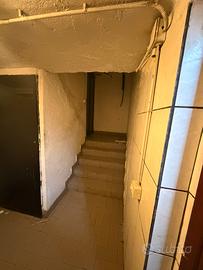 Magazzino Laboratorio Appartamento