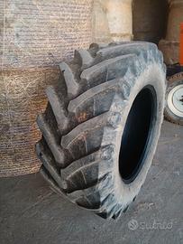 pneumatico agricolo trattore 