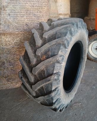 pneumatico agricolo trattore 