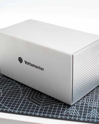 Yottamaster 4 bay Raid Enclosure HDD