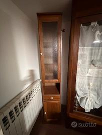 Mobile in legno con specchio
