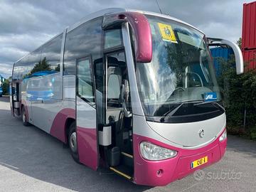 Autobus turistico Irizar Iveco