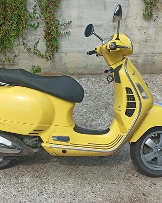 Vespa 125 GTS