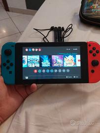 Nintendo Switch con 2 giochi 