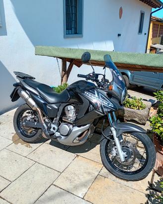 HONDA TRANSALP 700