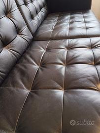 Divano e poggiapiedi Ikea