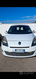 RENAULT SCÉNIC 1500CC DIESEL POSTI 7