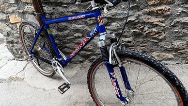 Kona Explosif 1998 – Reynolds 853 – Full Shimano X