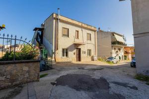 Appartamento di 126 m² con più di 5 locali a Monte