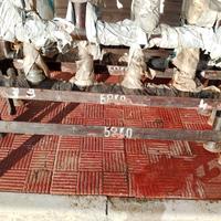 coppia di letti antichi