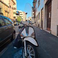Scooter Piaggio Liberty 125cc (2013)
