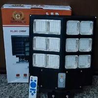 Lampione led energia solare 240w