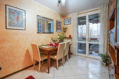 Appartamento di 75 m² con 3 locali e box auto a So