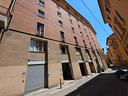 box-garage-di-12-m²-a-bologna