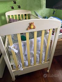 Lettino e fasciatoio coordinato