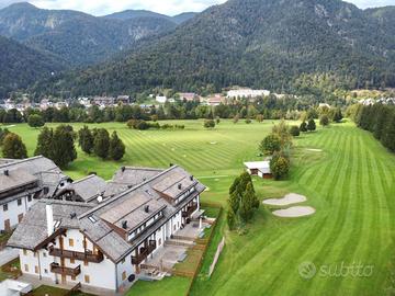 ESCLUSIVO APPARTAMENTO MONOCAMERA NEL GOLF CLUB