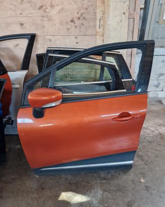 Renault Captur 2013-2019 Porta anteriore sx 