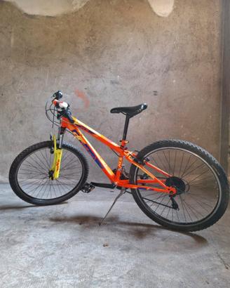 BICI RAGAZZO/A 10-14 ANNI - ARANCIONE