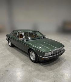 Daimler xj40 3.6 manuale