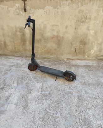 monopattino Xiaomi Pro 2