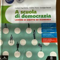 Libro scolastico A scuola di democrazia