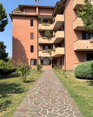 3 LOCALI A CALUSCO D'ADDA