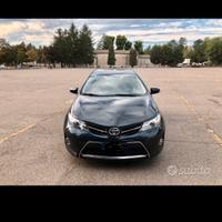 Toyota Auris 1.6 benzina Active (no hybrid)