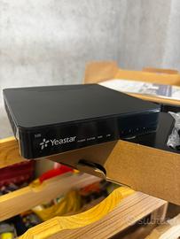 Centralino VoIP Yeastar S20 nuovo