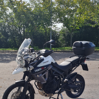 Triumph Tiger 800