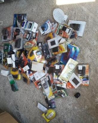 Stock ricambi per telefonini