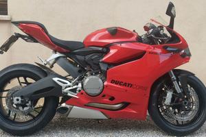 Ducati Panigale 899