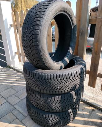 4 gomme invernali