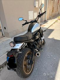 Yamaha xsr 700 