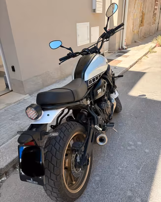 Yamaha xsr 700 