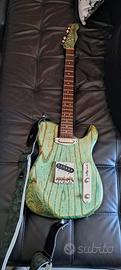 chitarra elettrica 