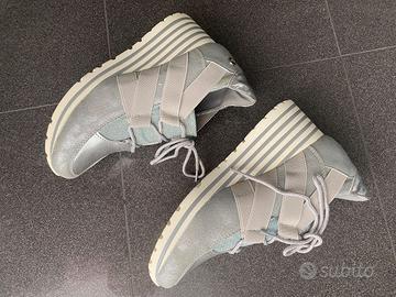 Sneakers argento con zeppa media Xti n 36