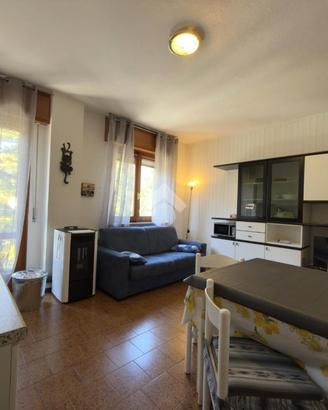 2 LOCALI A TIRANO