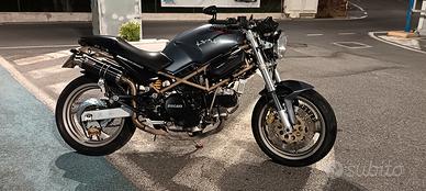 ducati monster 750 del 99