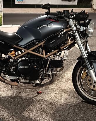 ducati monster 750 del 99