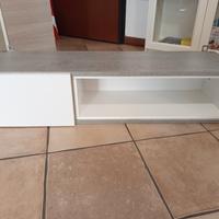 Mobiletto porta TV sospeso bianco e grigio