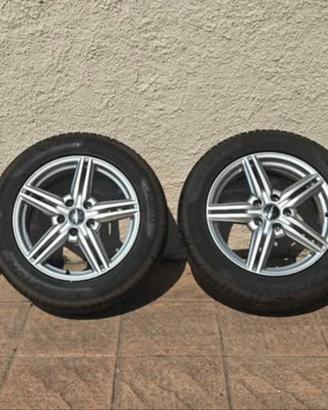 4 pneumatici PIRELLI  265/50R19 con cerchi in lega