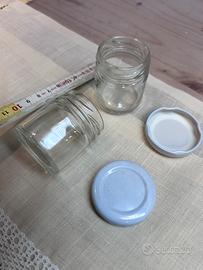 Vasetti in vetro con tappo vite