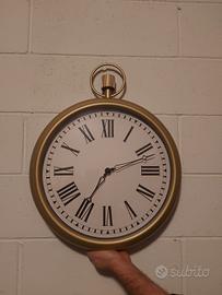 grande orologio da muro